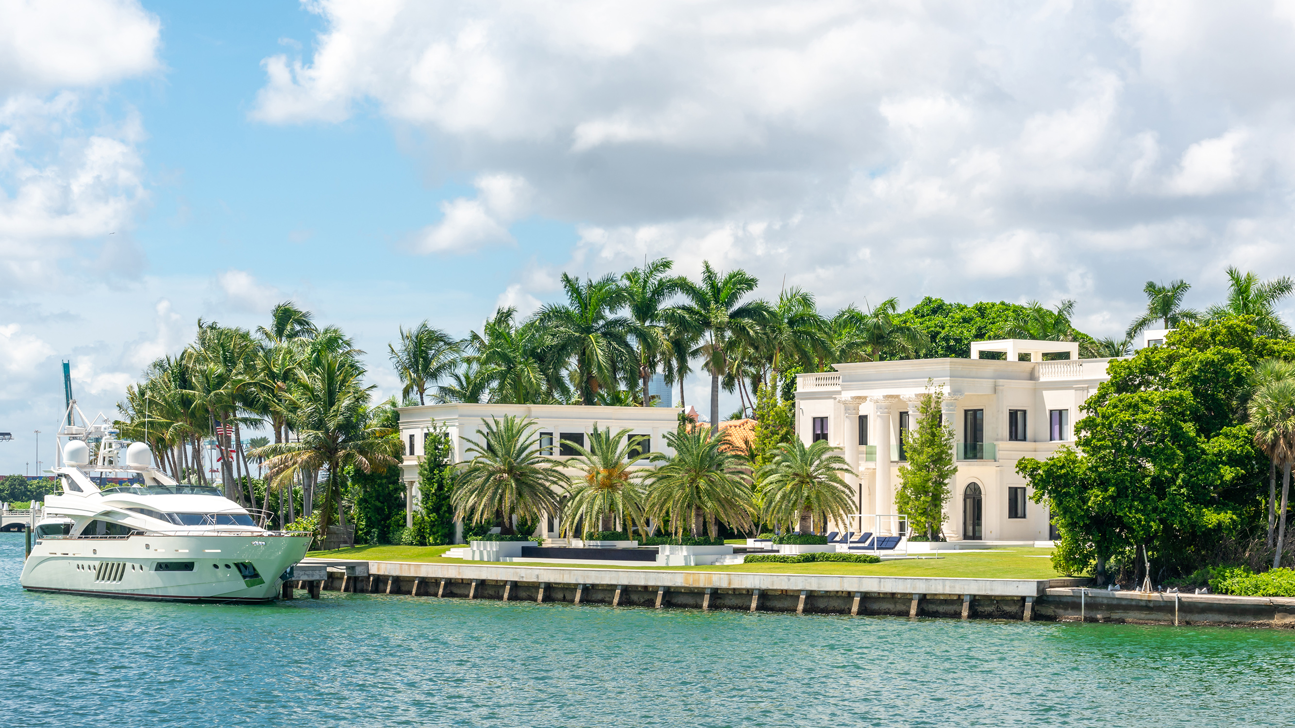 Houston to Coconut Grove: what buyers should know about mortgage interest strategy at the high end